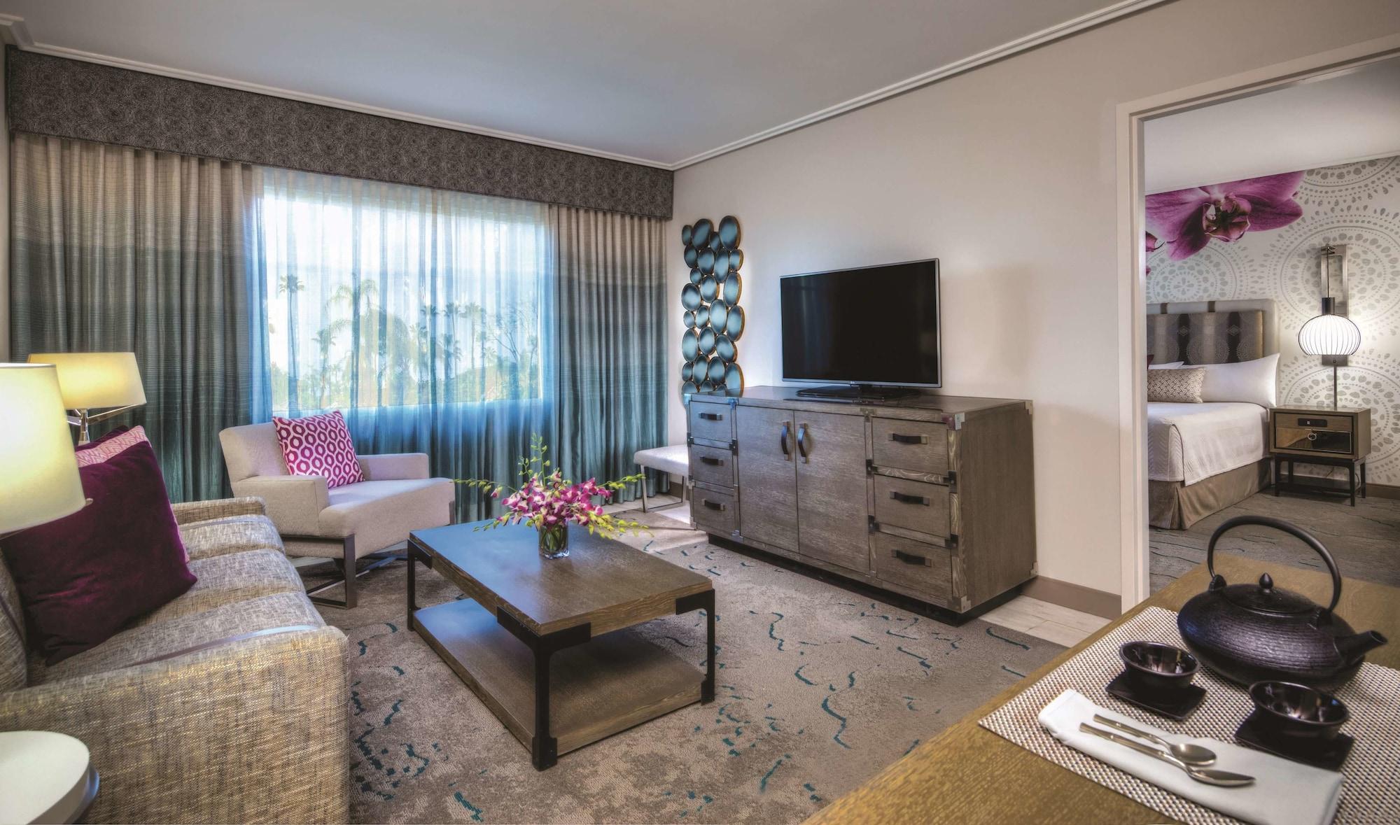 ยูนิเวอร์แซล เลิวส์ รอยัล แฟซิฟิก รีสอร์ต Hotel ออร์ลันโด ภายนอก รูปภาพ